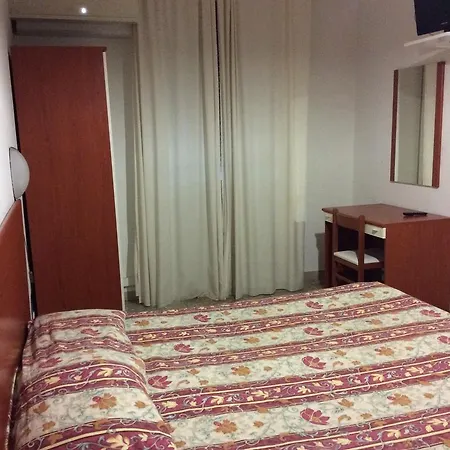 Anna Ξενοδοχείο 3*